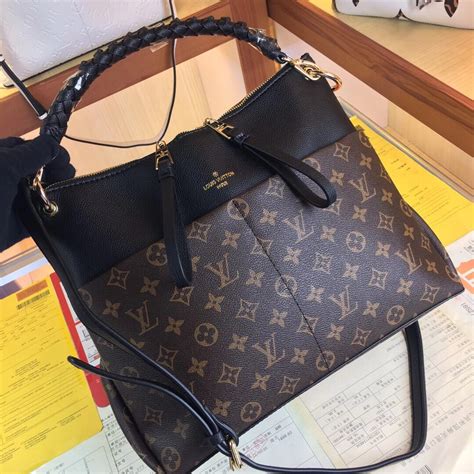 womens louis vuitton bags|louis Vuitton Bag lowest price.